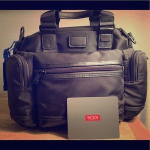 Tumi Brooks slim brief- Alpha Bravo